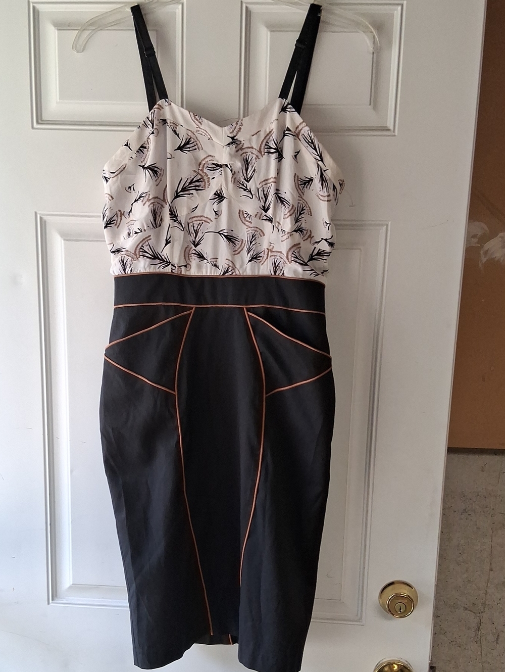 Black and White Printed Bodice Sheath Dress with Contrast Piping Pockets